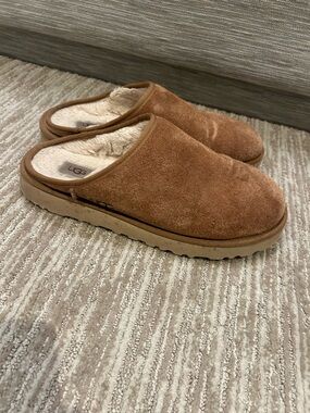 UGG Men's Chestnut Suede Slip-On Shearling Mules